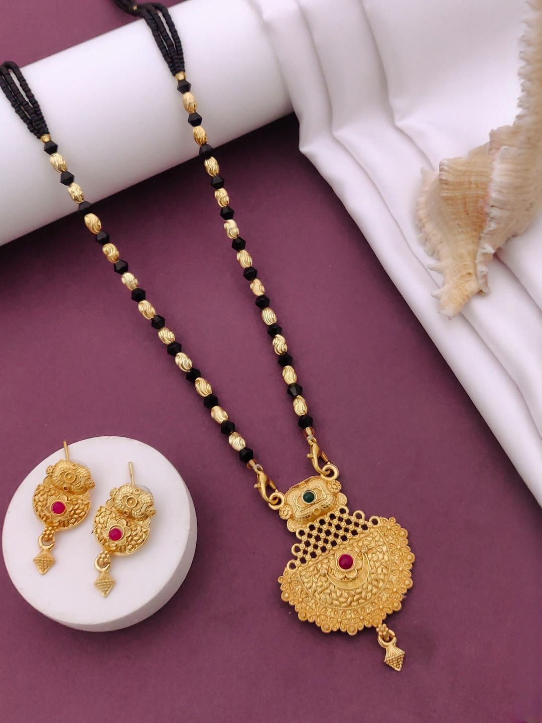 Bhanu diam Artificial Stones Studded & Beaded Floral Design Mangalsutra With Earrings