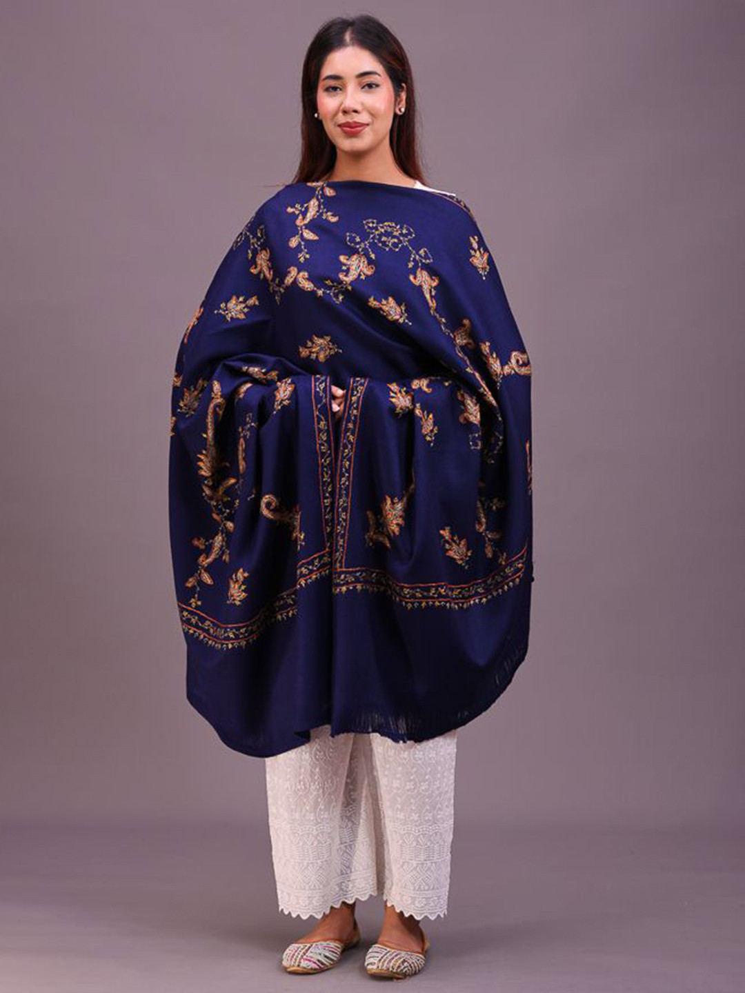 SWI Stylish Floral Embroidered Thread Work Pashmina Pure Woollen Shawl