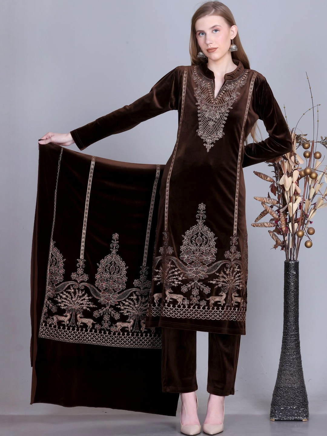 Falicana Embroidered Notch Neck Thread Work Velvet Straight Kurta With Trousers & Dupatta