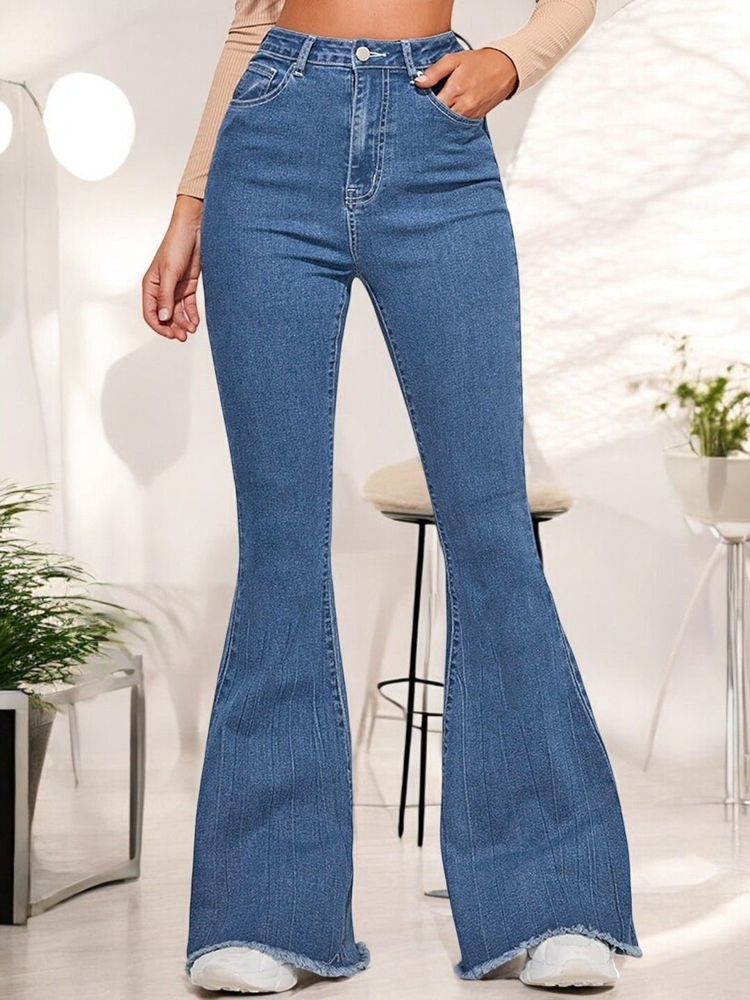 VBEAUTI Women Bootilicious Flared High-Rise Bootcut Stretchable Jeans