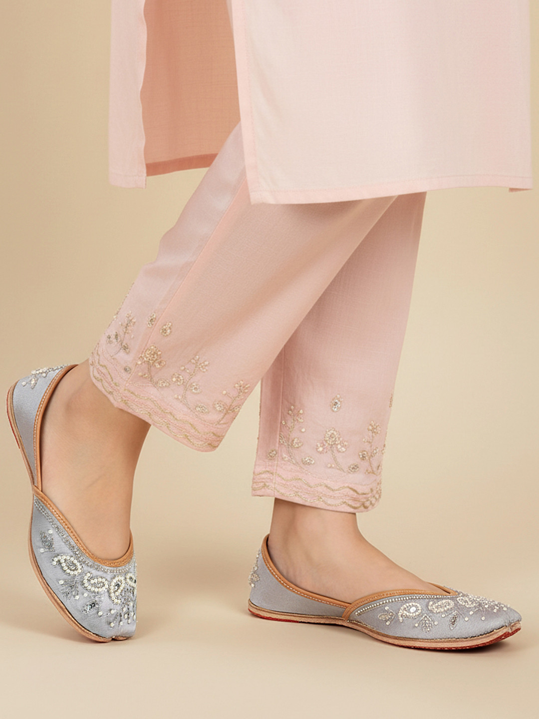 House of Pataudi Women Bead Embellished Floral Mojaris