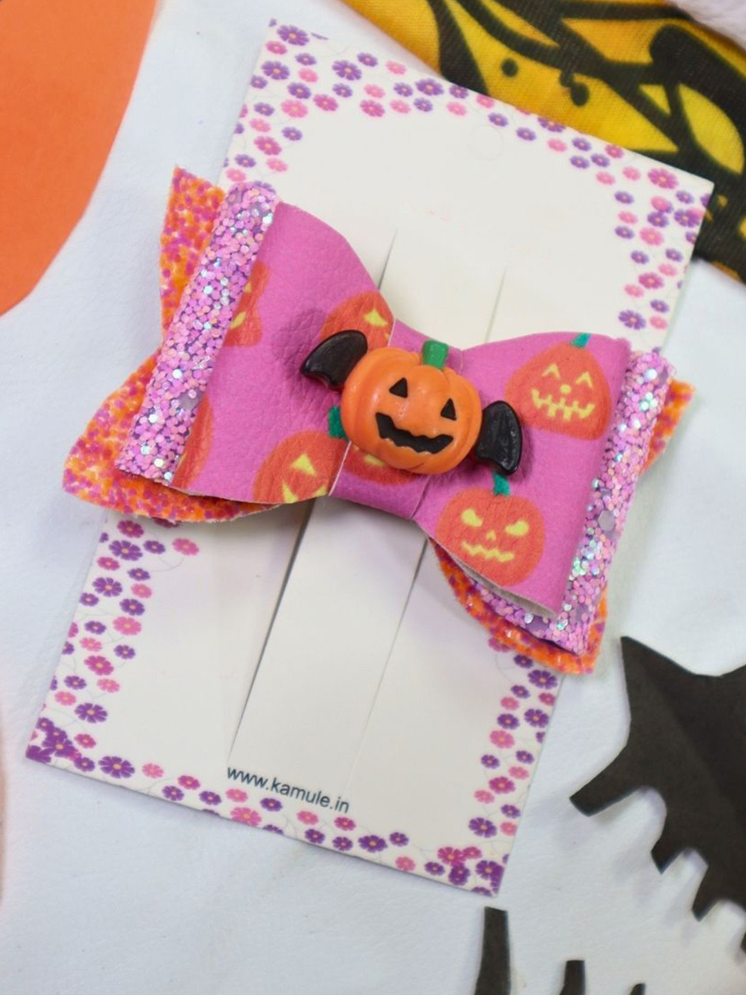 Kamule Girls Embellished Halloween Pumpkin Bow Detail Alligator Hair Clip