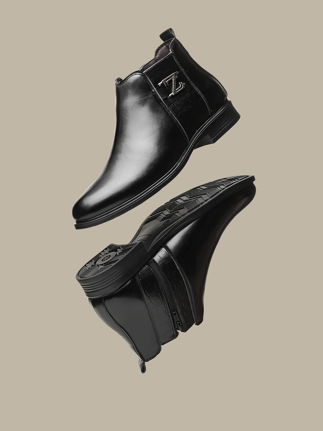 House of Pataudi Men Block Heel Chelsea Boots