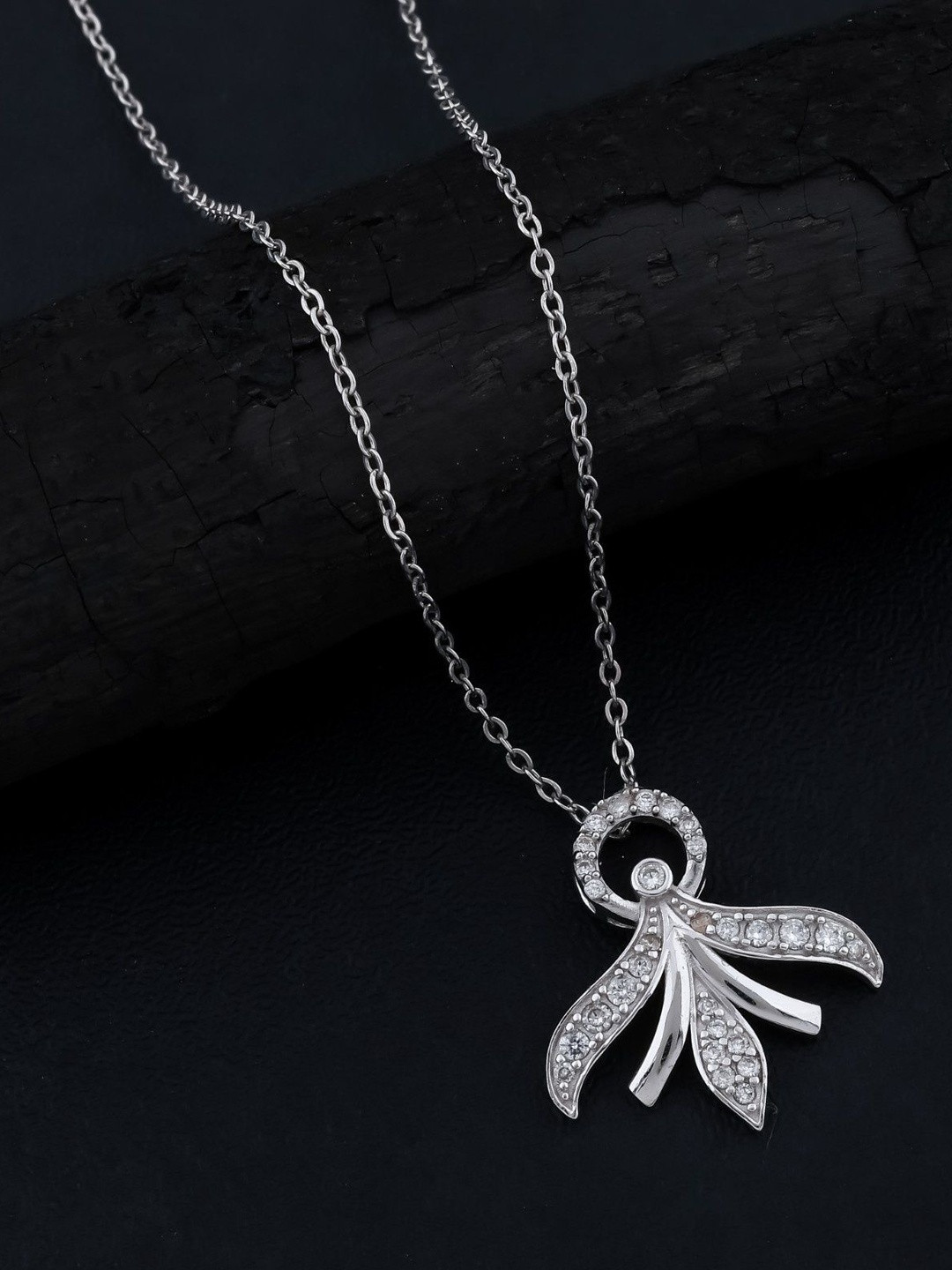 Orebella Women 925 Sterling Silver Rhodium-Plated Sea Leaf Pendant Necklace