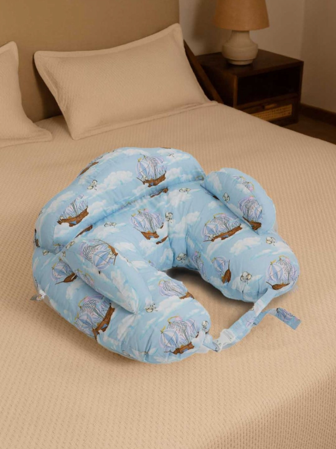 THE BABY TRUNK Kids Blue & White Cotton Ele On The Balloon Nursing Baby Pillow