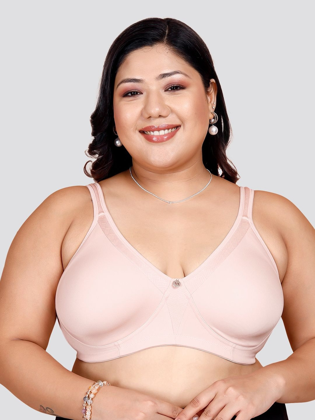 MAASHIE Women Solid  Side Panel Lace Double Layered Cups High Support Bra