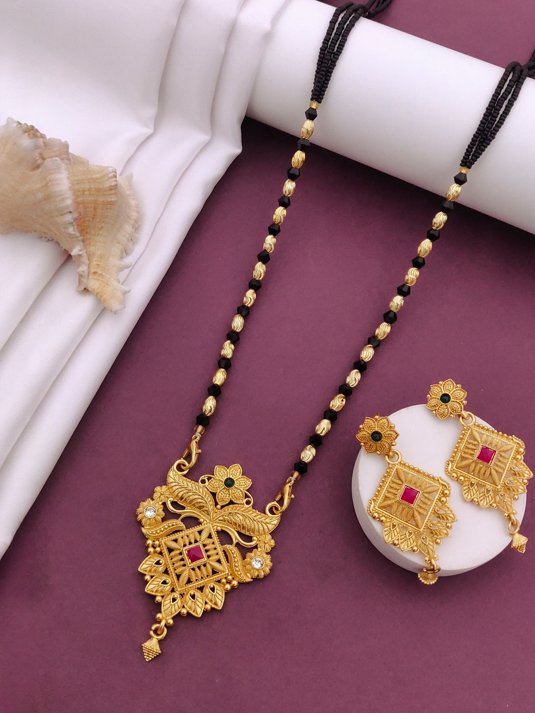 Bhanu diam Artificial Stones Studded And Beaded Mangalsutra Jewelry Set