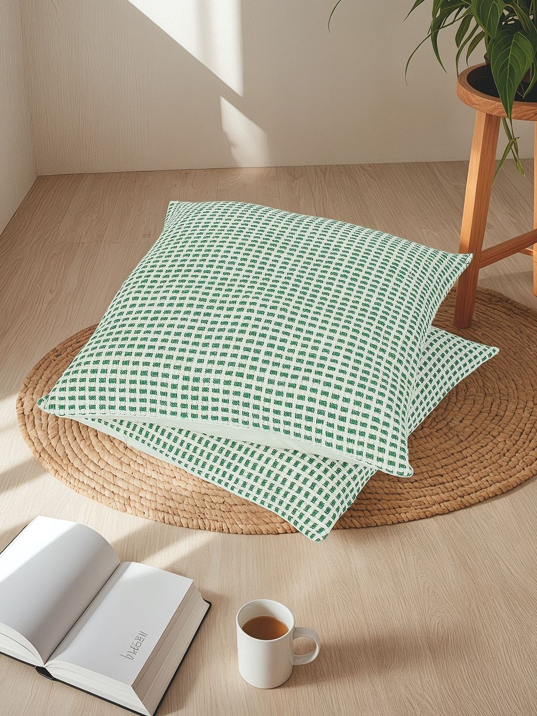 House This Girnar Green & White 2 Pieces Checked Textured Cotton Square Cushion Covers