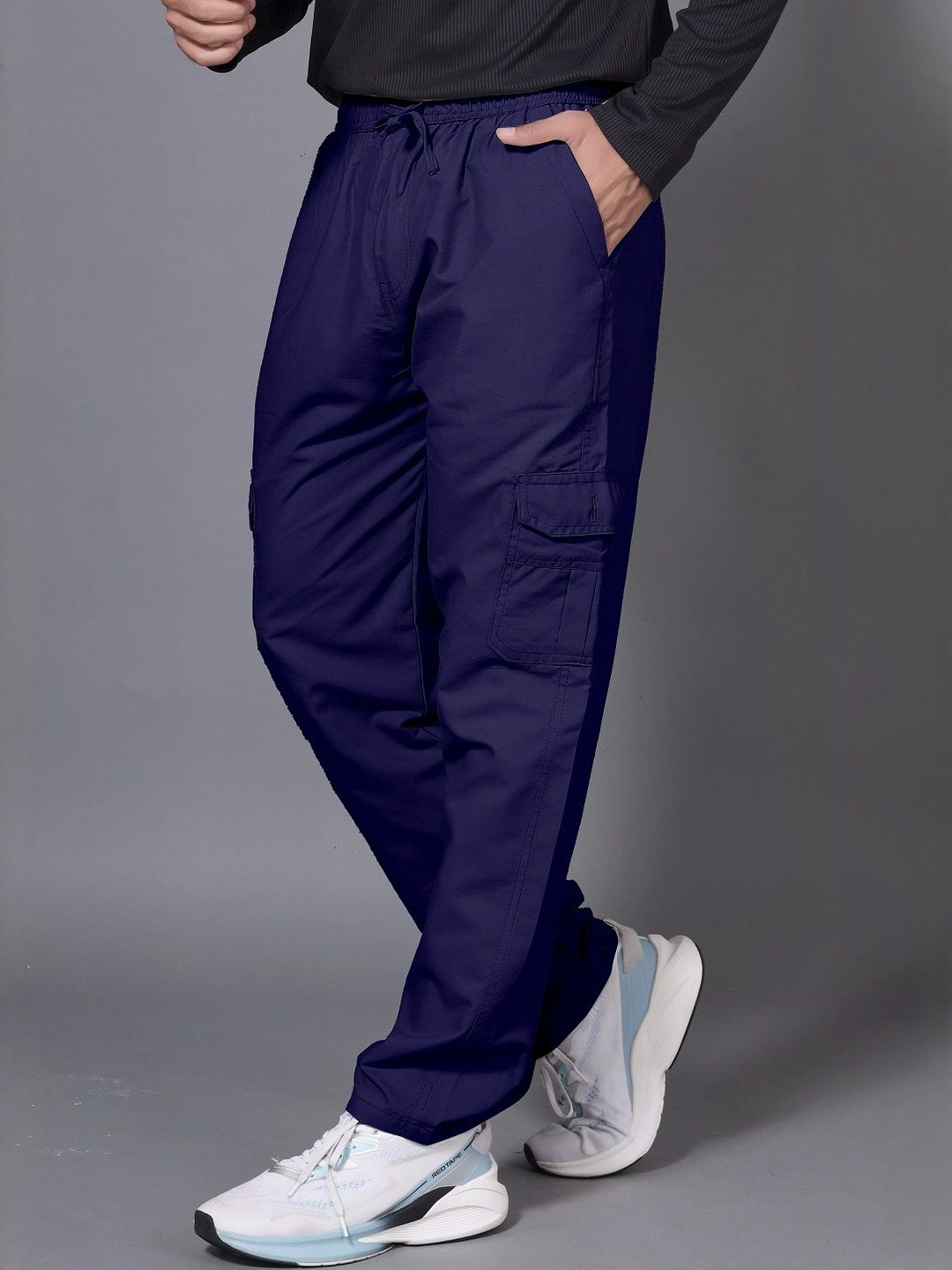 ADITYA TRADE LINK Men Solid Relaxed Mid Rise Trousers