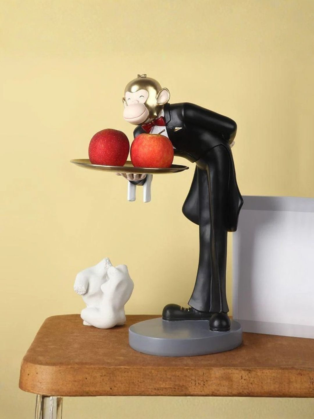 SMOKEY COCKTAIL Black & Red Up For Grab Apple With Tray