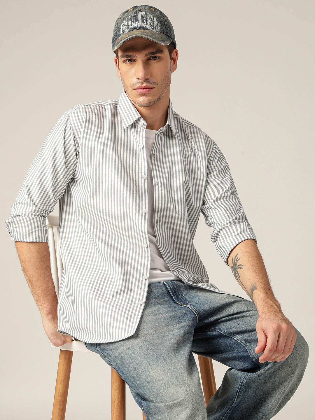 DENNISON Vartical Striped Spread Collar Smart Regular Fit Cotton Formal Shirt