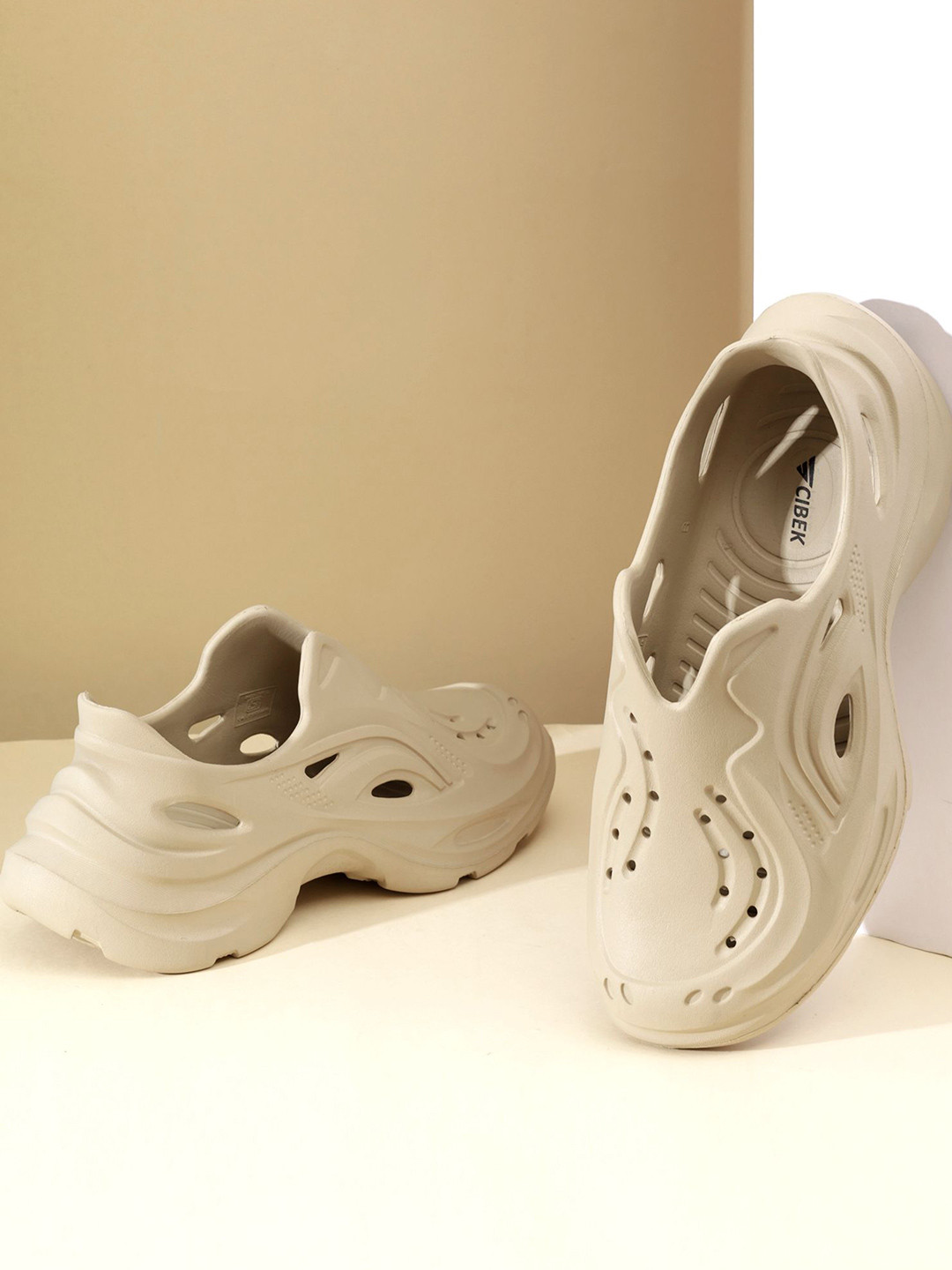 CIBEK Adults Solid Slip-On Clogs