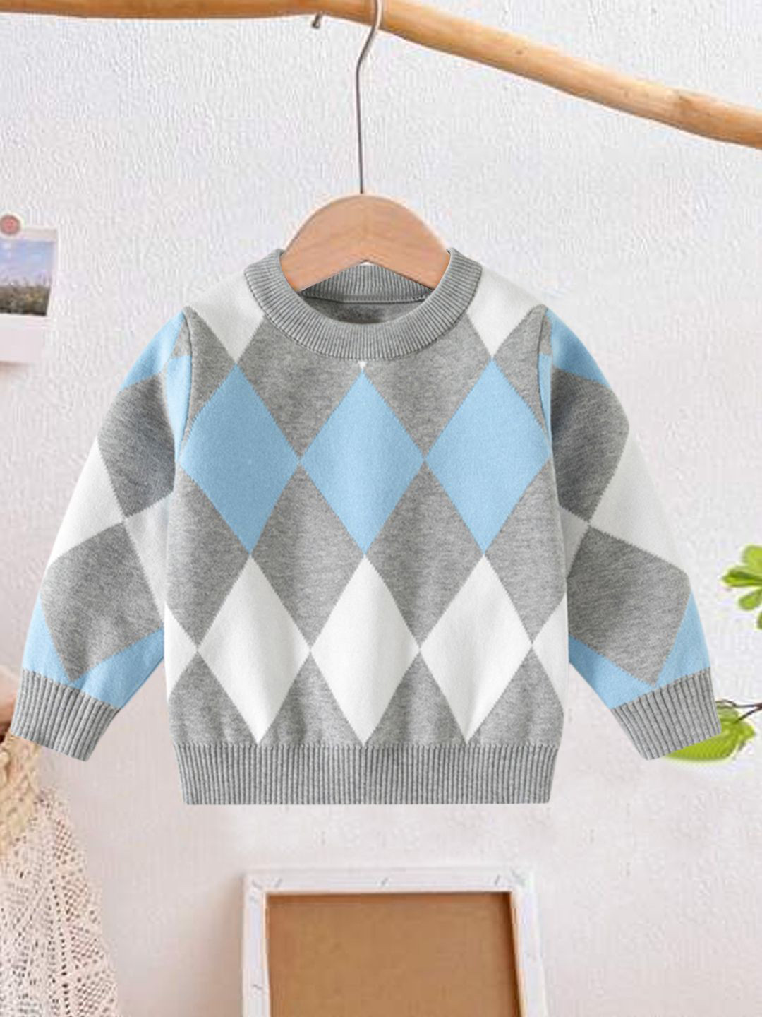 YK Boys Diamond Pattern Pullover Sweater