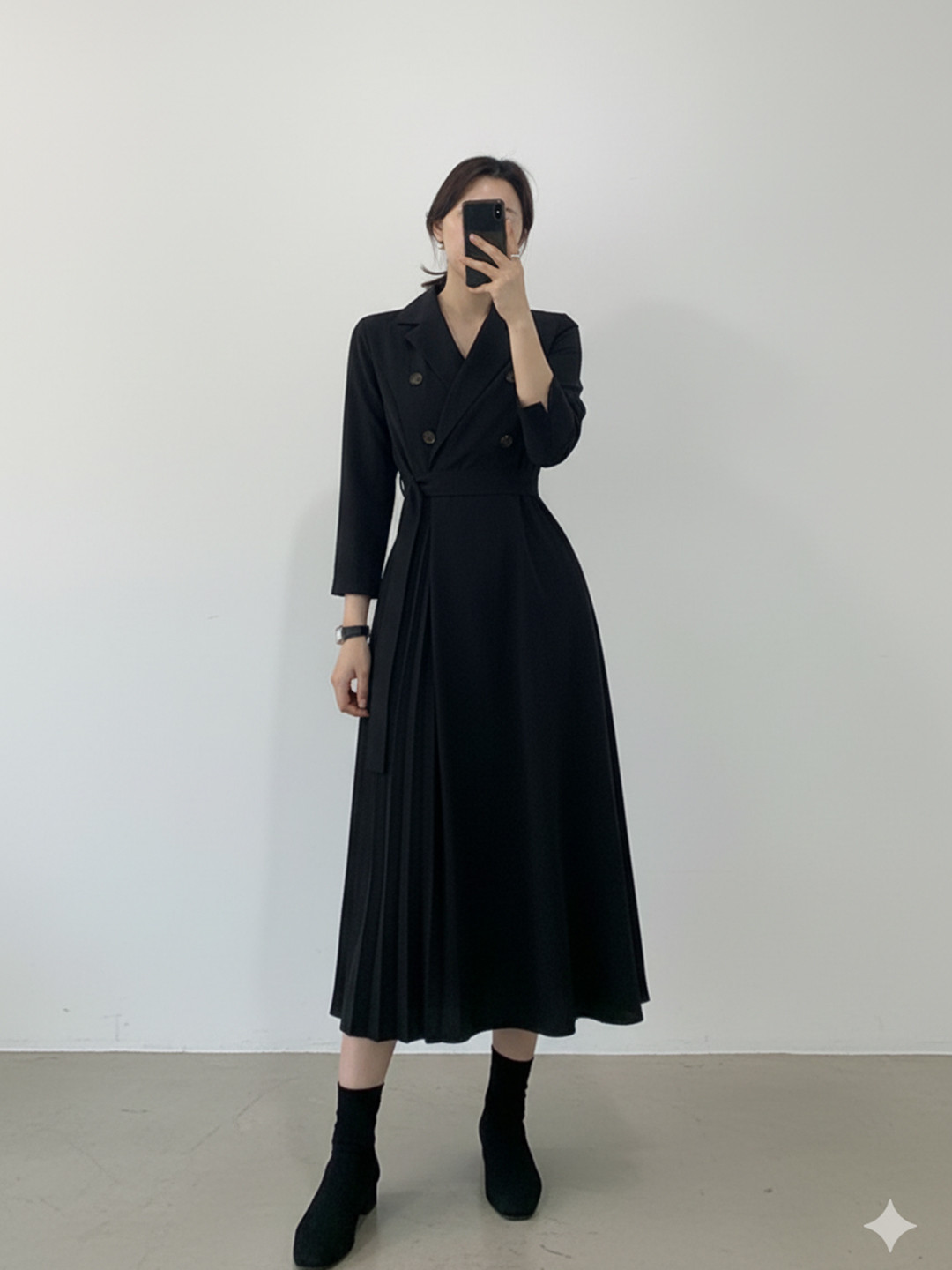 bebe Women V-Neck Full Sleeves Formal Midi Blazer Dresses