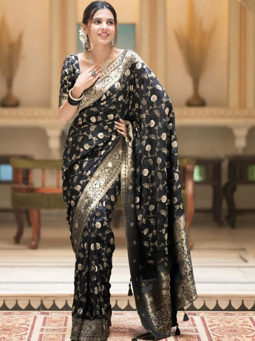 VASTRAAVEDAA Women Woven Design Zari Banarasi Saree with Matching Blouse Piece