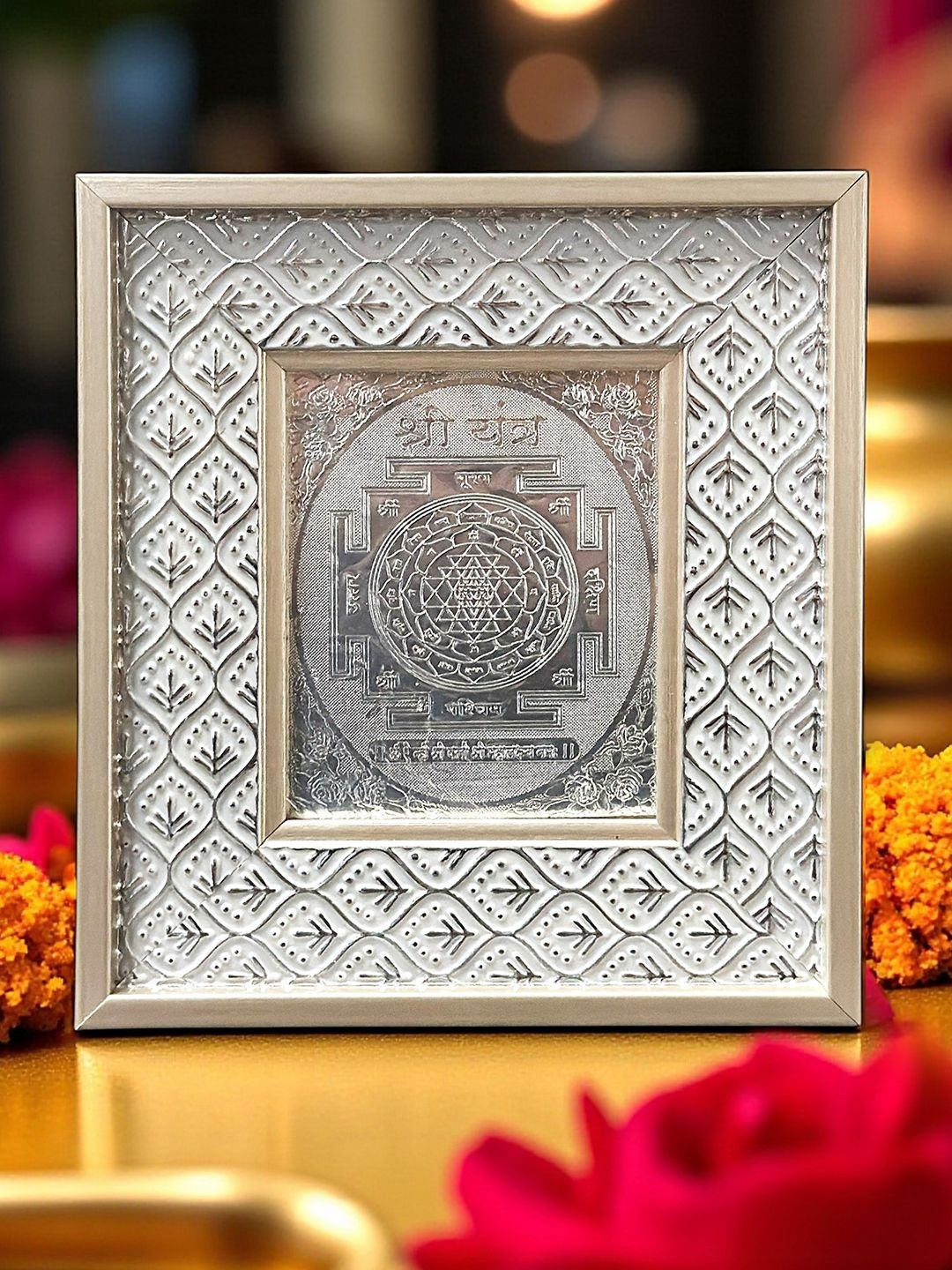 Art Street Silver Toned And White Self Design Shree Yantra Frame