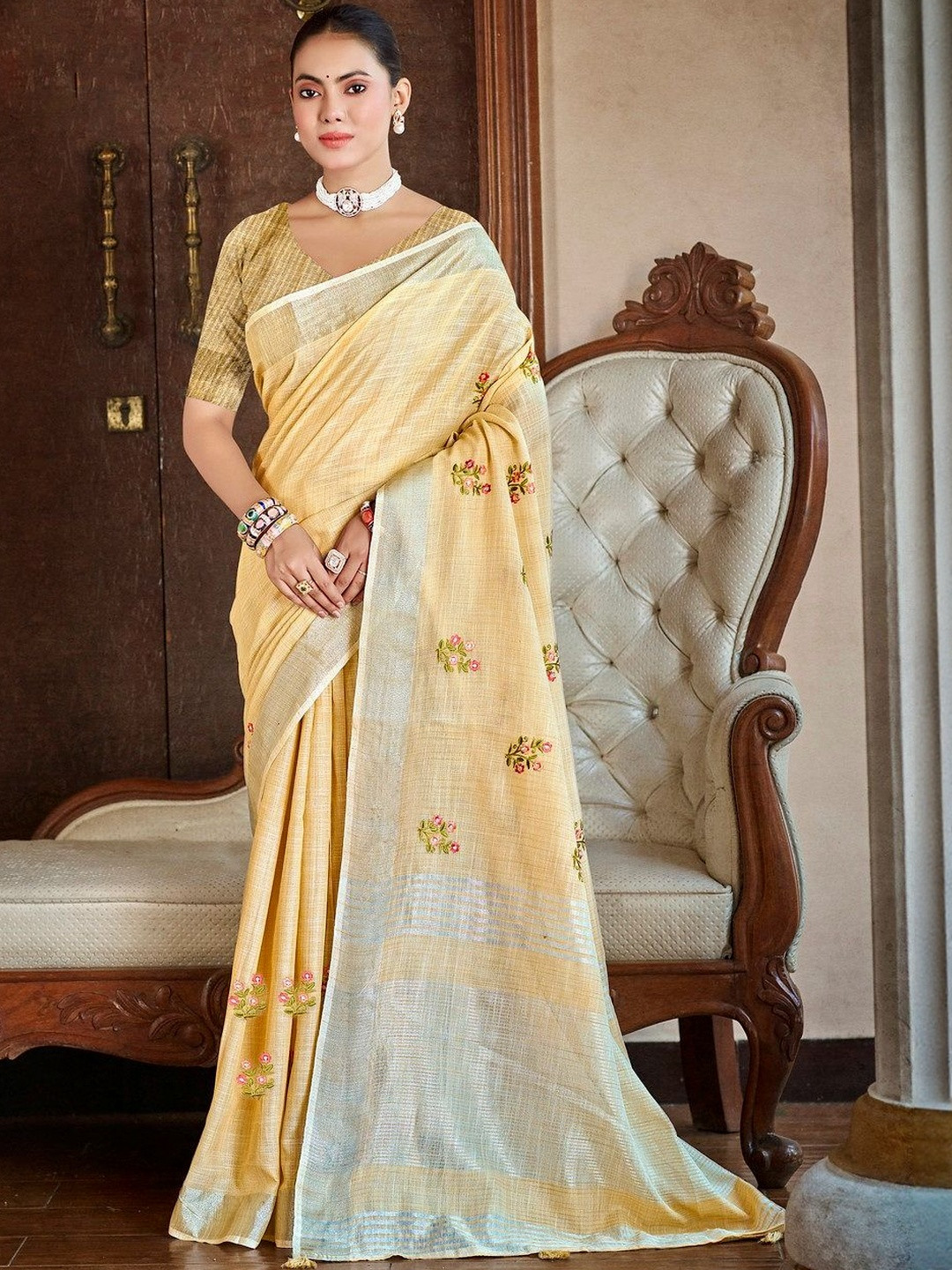 MAHALASA Floral Embroidered Pure Linen Saree with Blouse Piece