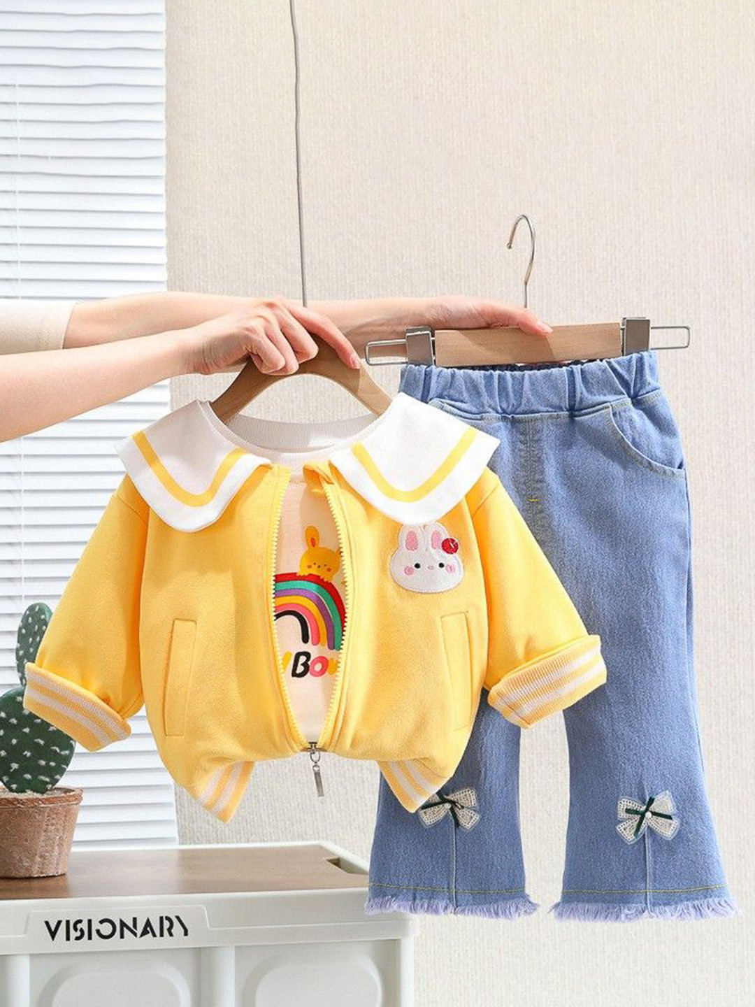 YK Girls Printed Cotton Top & Jeans With Jacket Clothing Set
