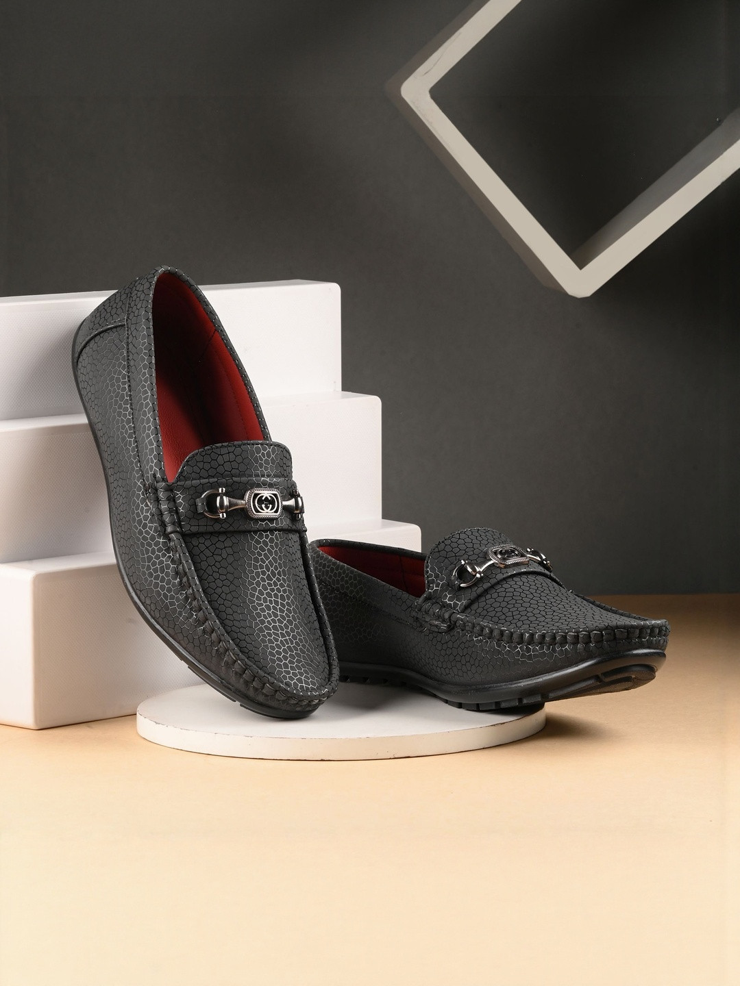DENSU Men Textured Round Toe Slip-On Horsebit Loafers