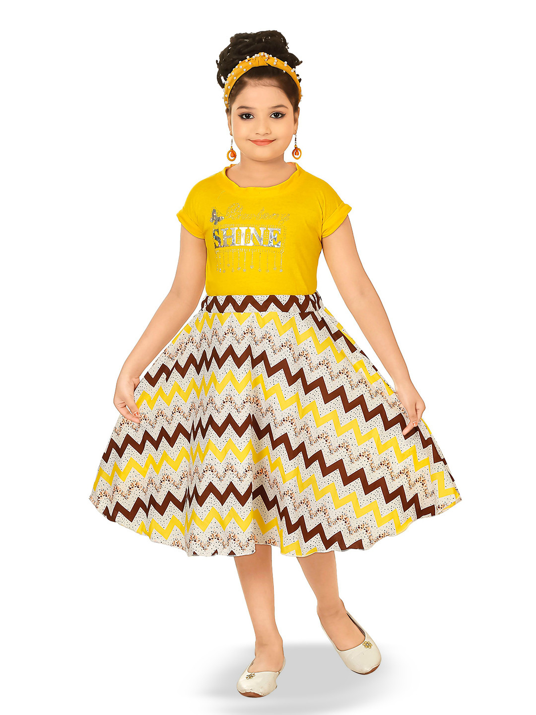 Nickys Disegno Girls Yellow Cotton Casual Printed Flare Knee Length Frock Dress
