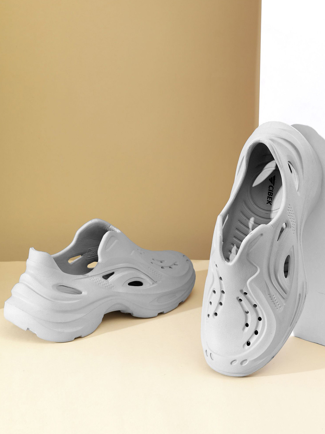 CIBEK Unisex Perforation Slip-On Flip Flops