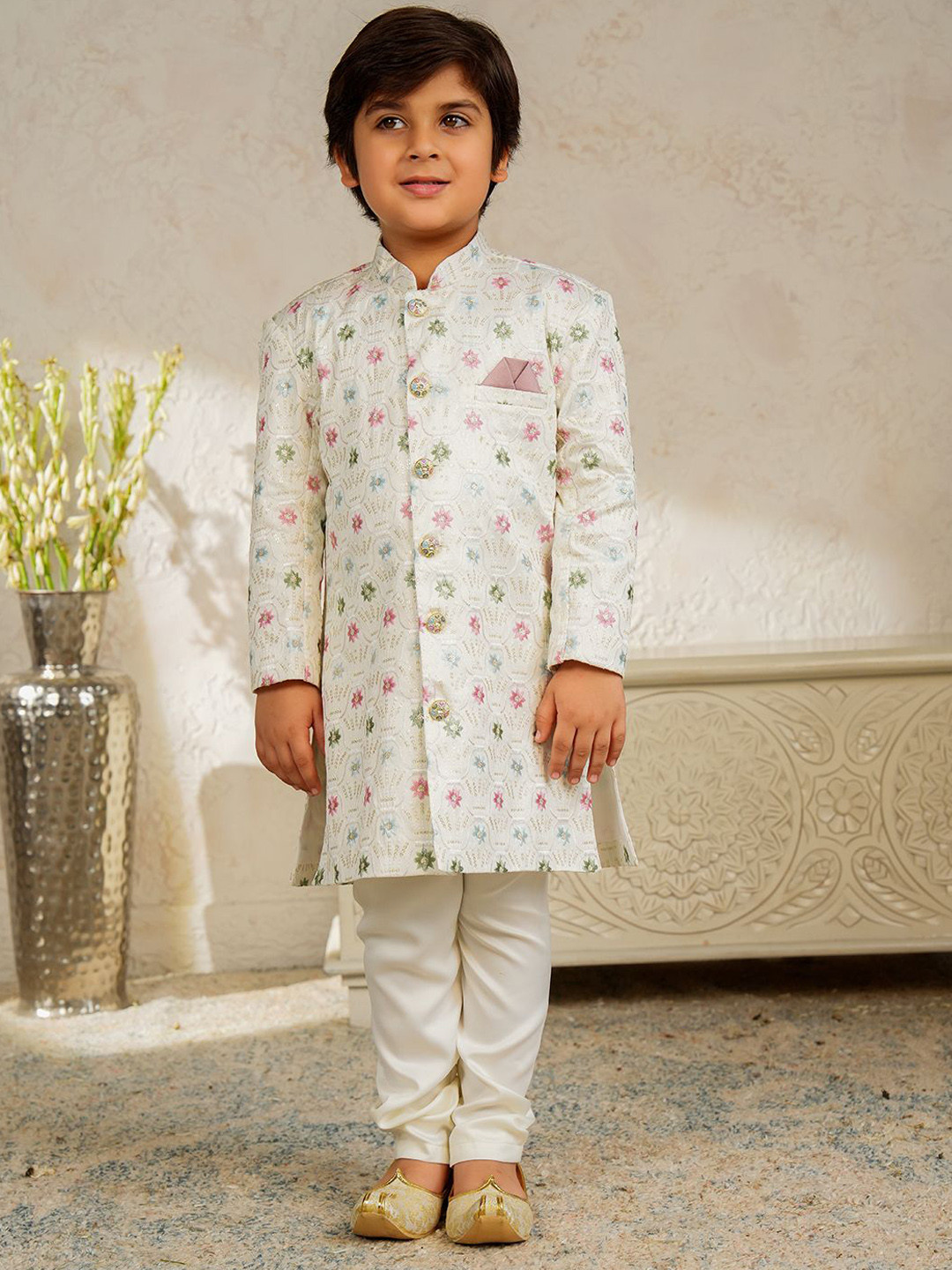 Aj DEZInES Boys Jacquard Full Sleeves Sequins and Embroidery Sherwani