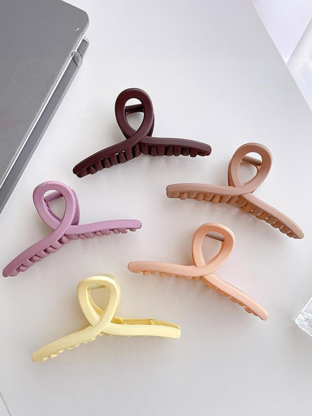 HANDBAG COLLECTION Women Set of 5 Plastic T-Shape Claw Clip