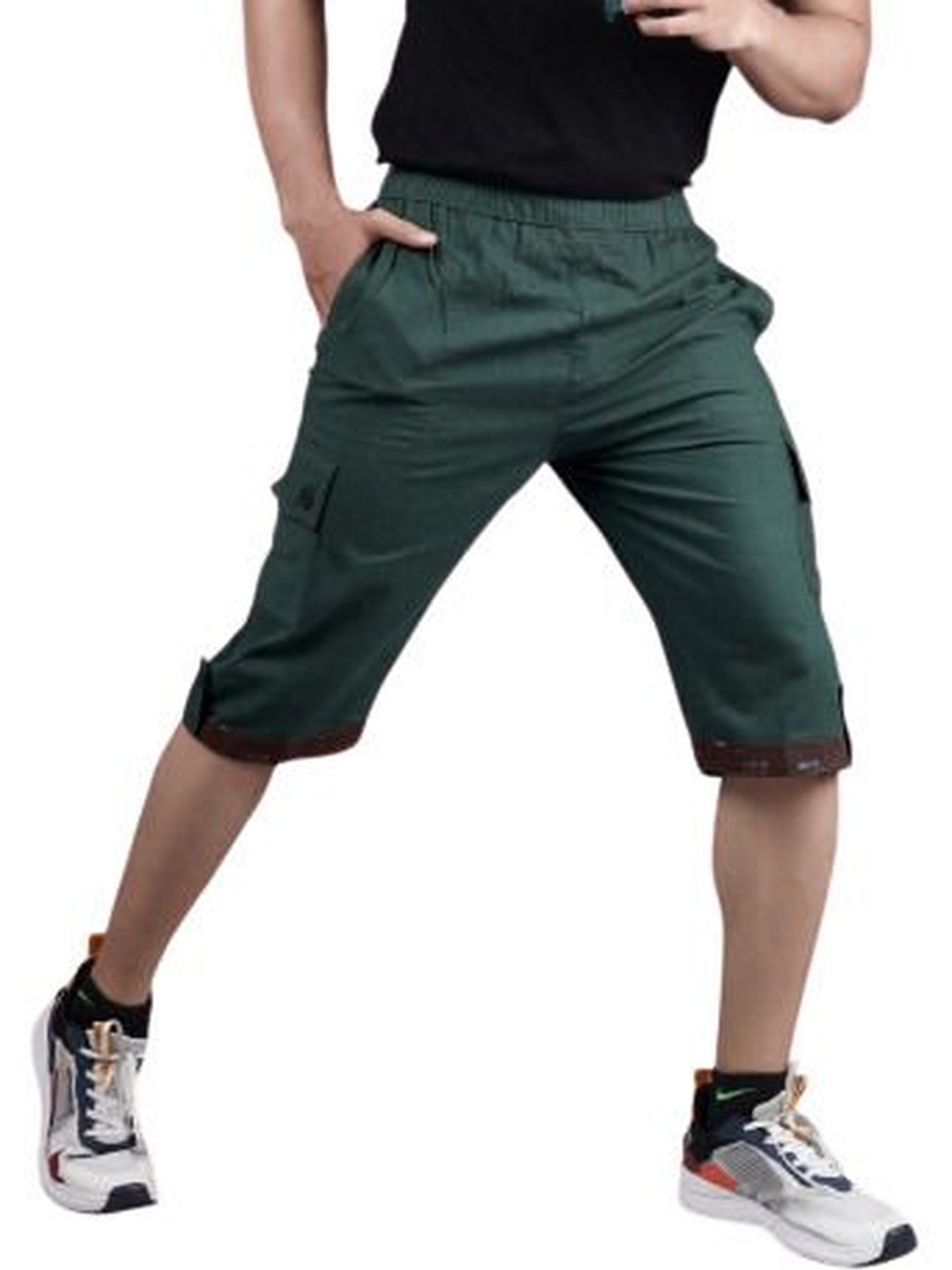 MARUTI ENTERPRISE Men Mid-Rise Capri Cargo Shorts