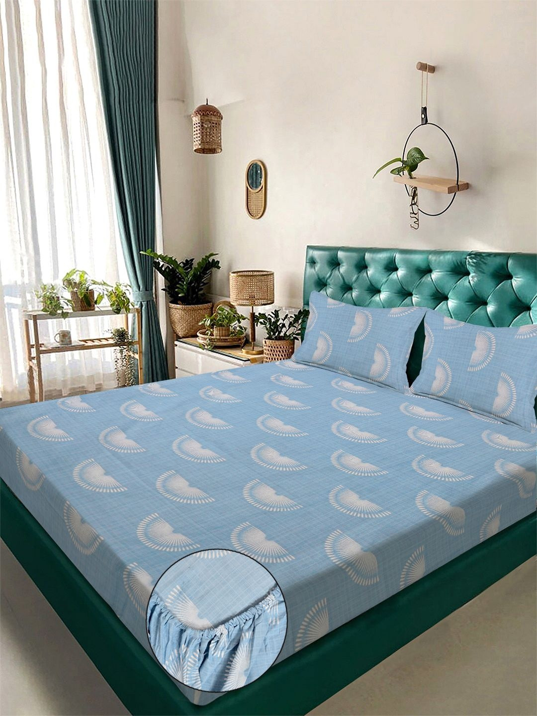 KLOTTHE Blue Geometric 300 TC Double Size Fine Bedsheet With Pillow Covers - 98 x 88 In