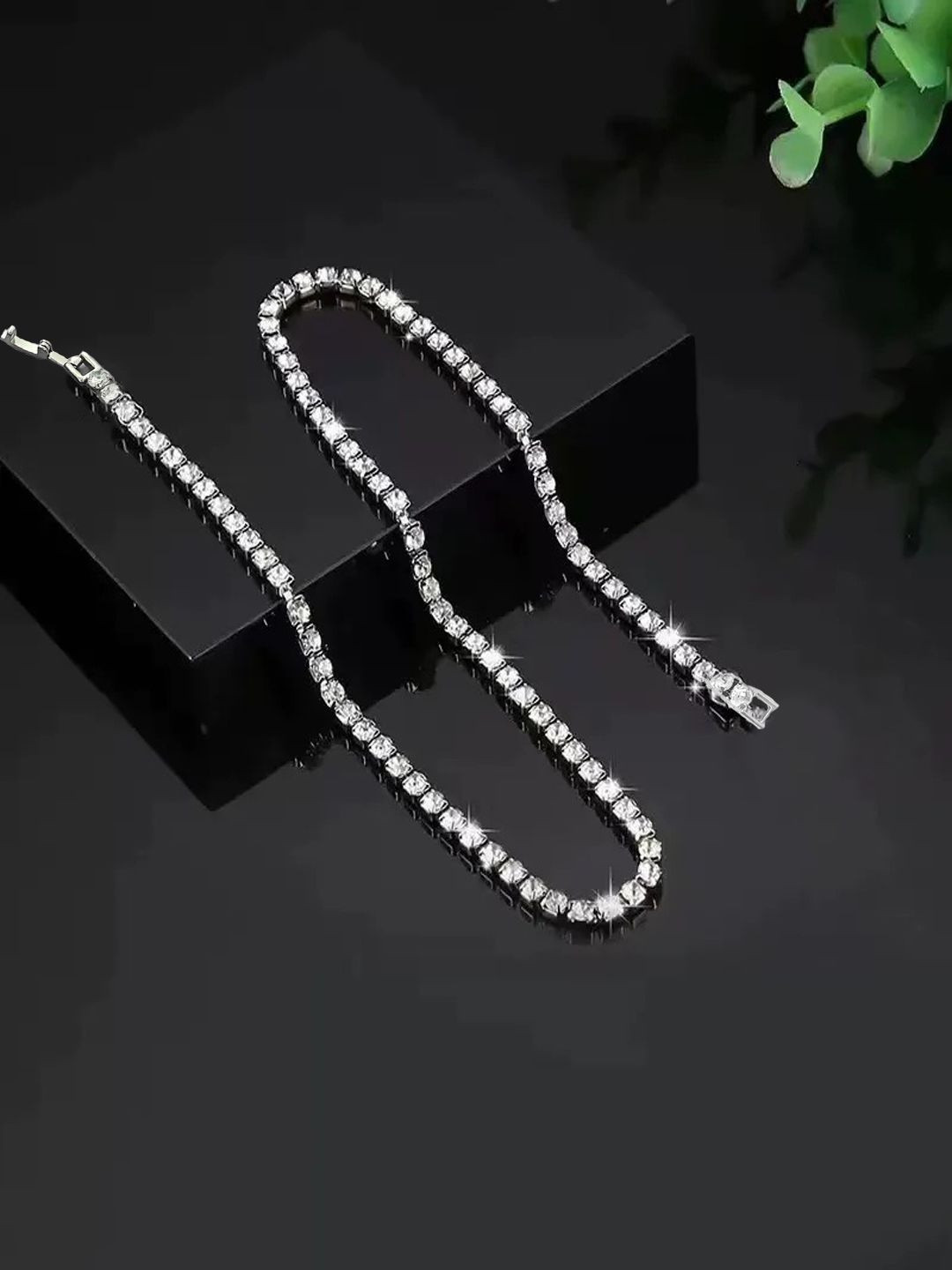 FIMBUL Silver-Plated Iced Out Round Cubic Zirconia-Studded Necklace