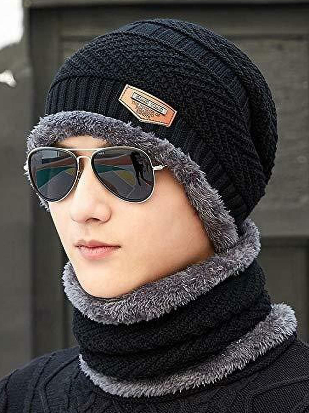 FLEXCYCAP Men Woollen Beanie and Neck Scarf