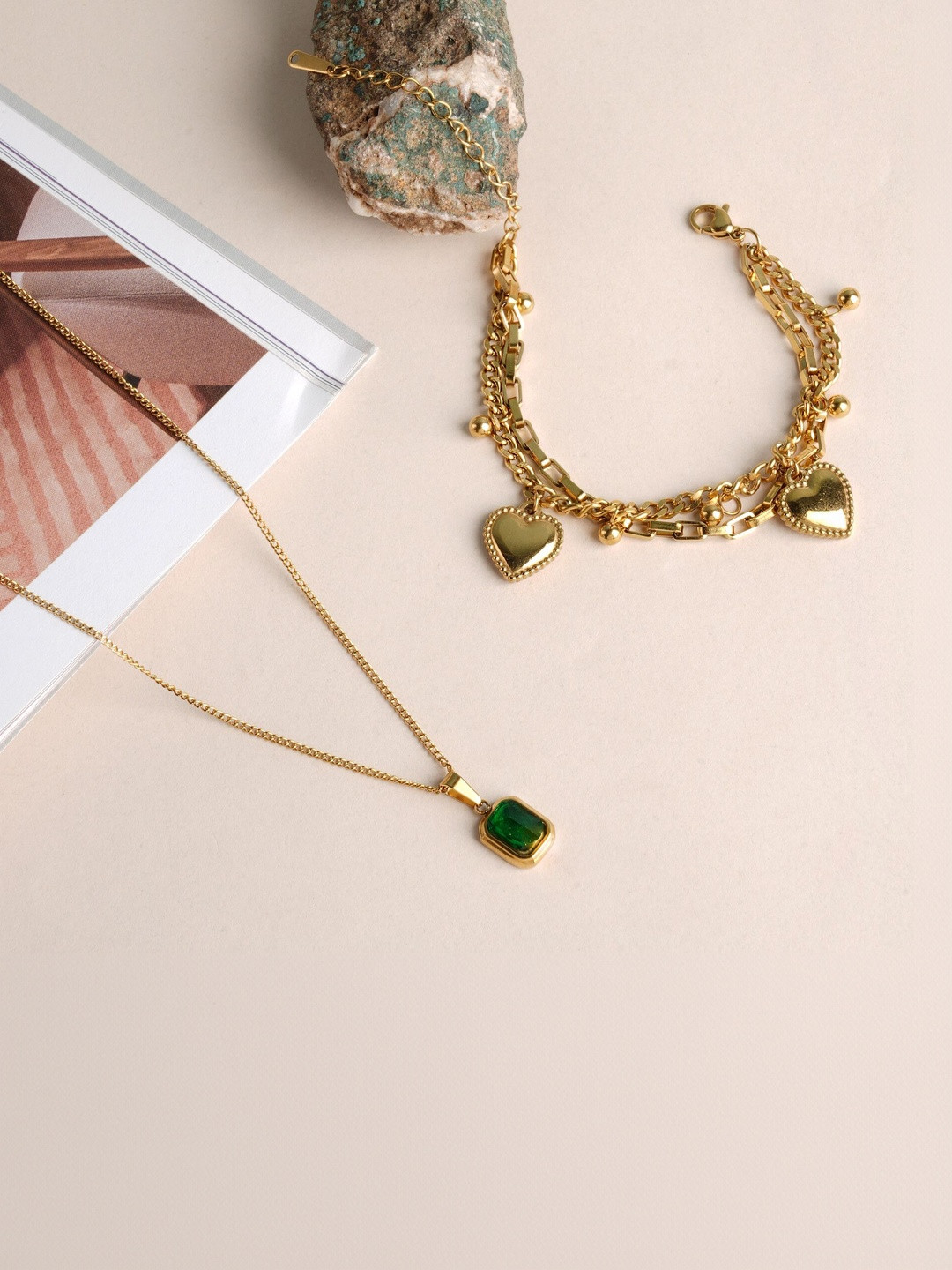 PALMONAS Stainless Steel Classic Emerald Necklace & Hearts All Over Bracelet Jewellery Set