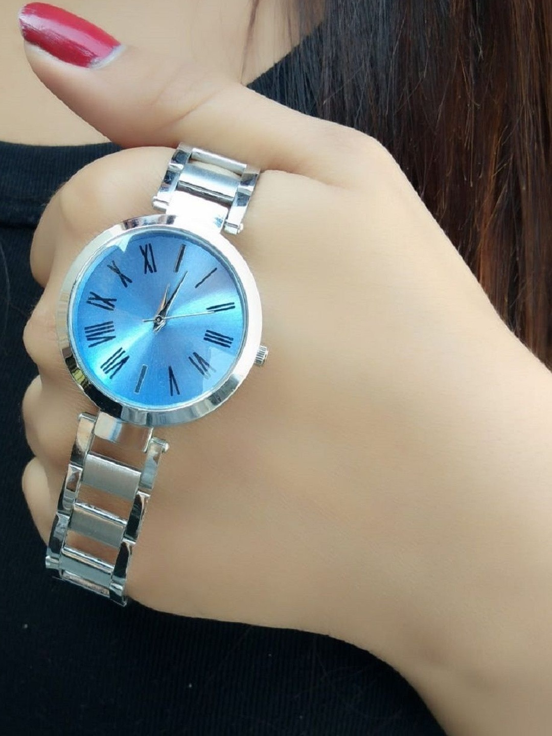 SZN Women Dial & Stainless Steel Straps Analogue Watch Titan BlueeAVSZNN36514441
