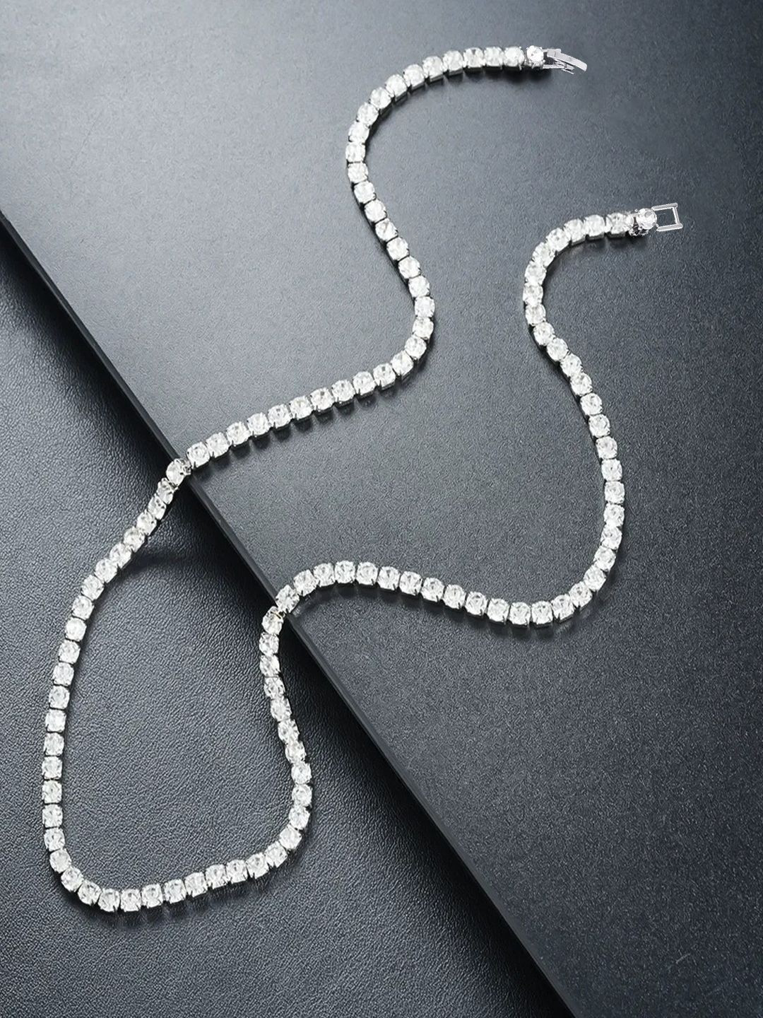 FIMBUL Silver-Plated Round Cut Stone-Studded Tennis Chain Necklace