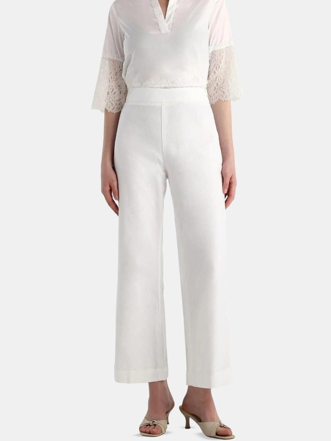 RAREISM Epors Women Straight Fit Mid-Rise Easy Wash Trousers