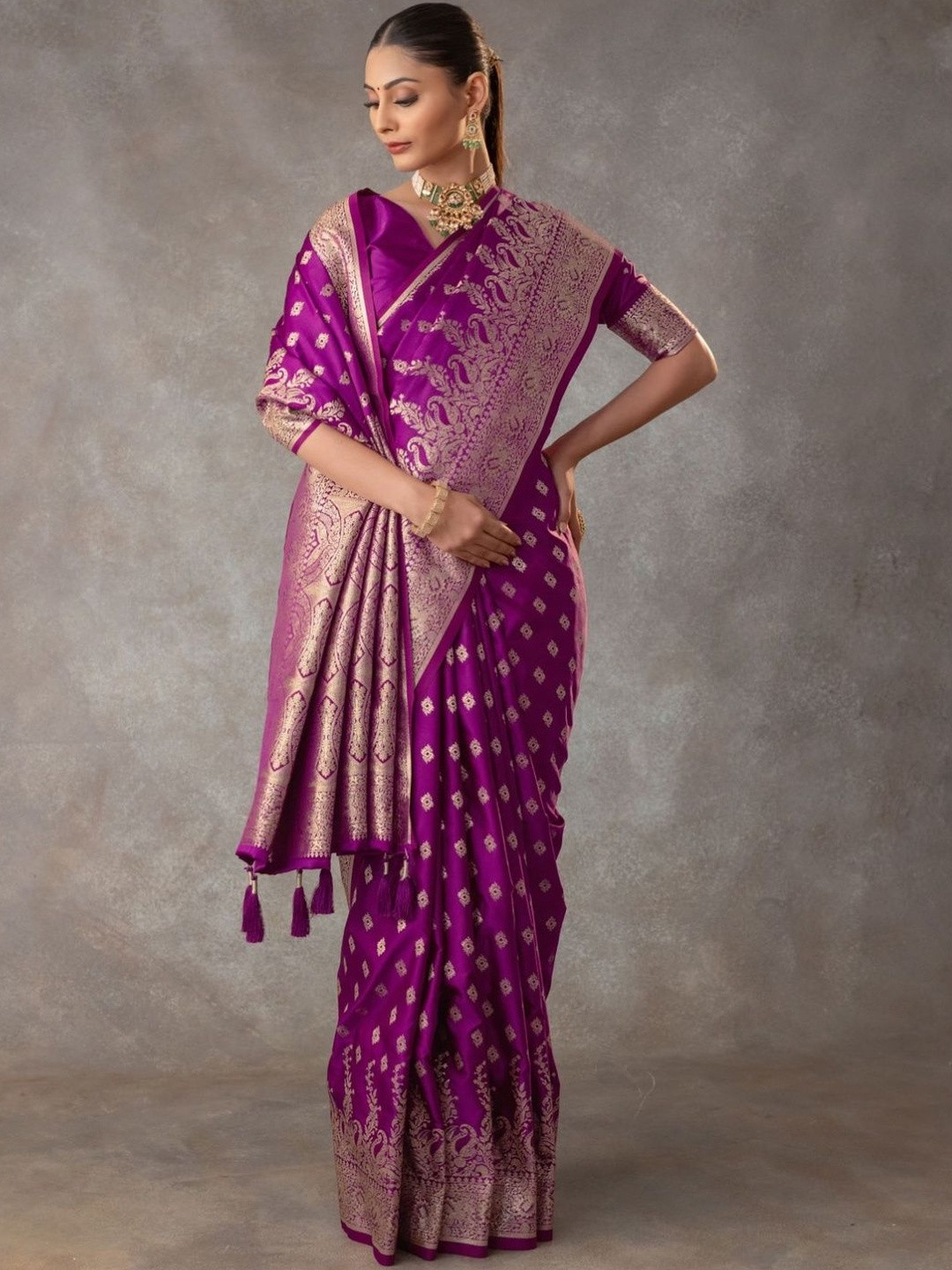 VARYAM Ethnic Motifs Woven Design Zari Satin Banarasi Saree