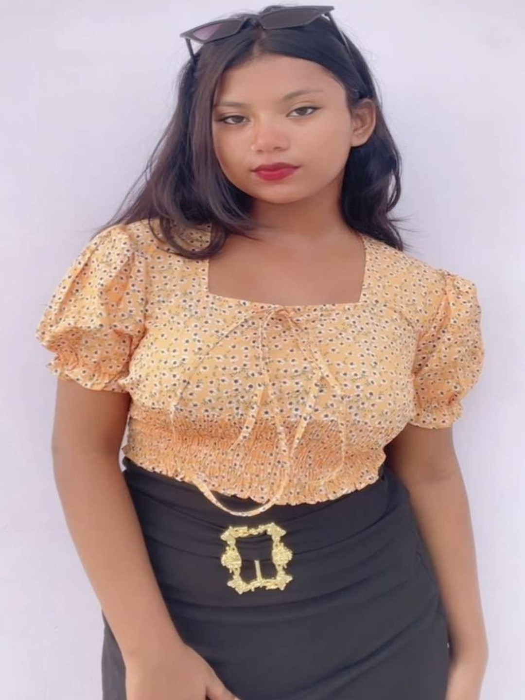 LA CHIC PICK Floral Print Puff Sleeve Crop Top