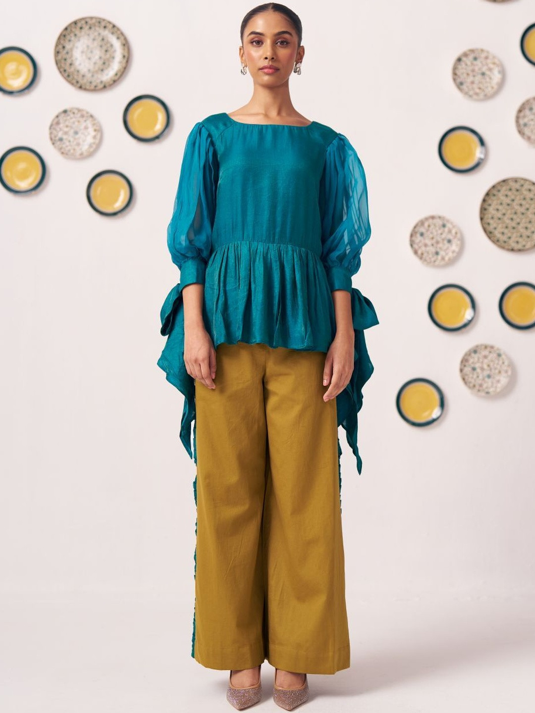 Western Era Puff Sleeve Peplum Top