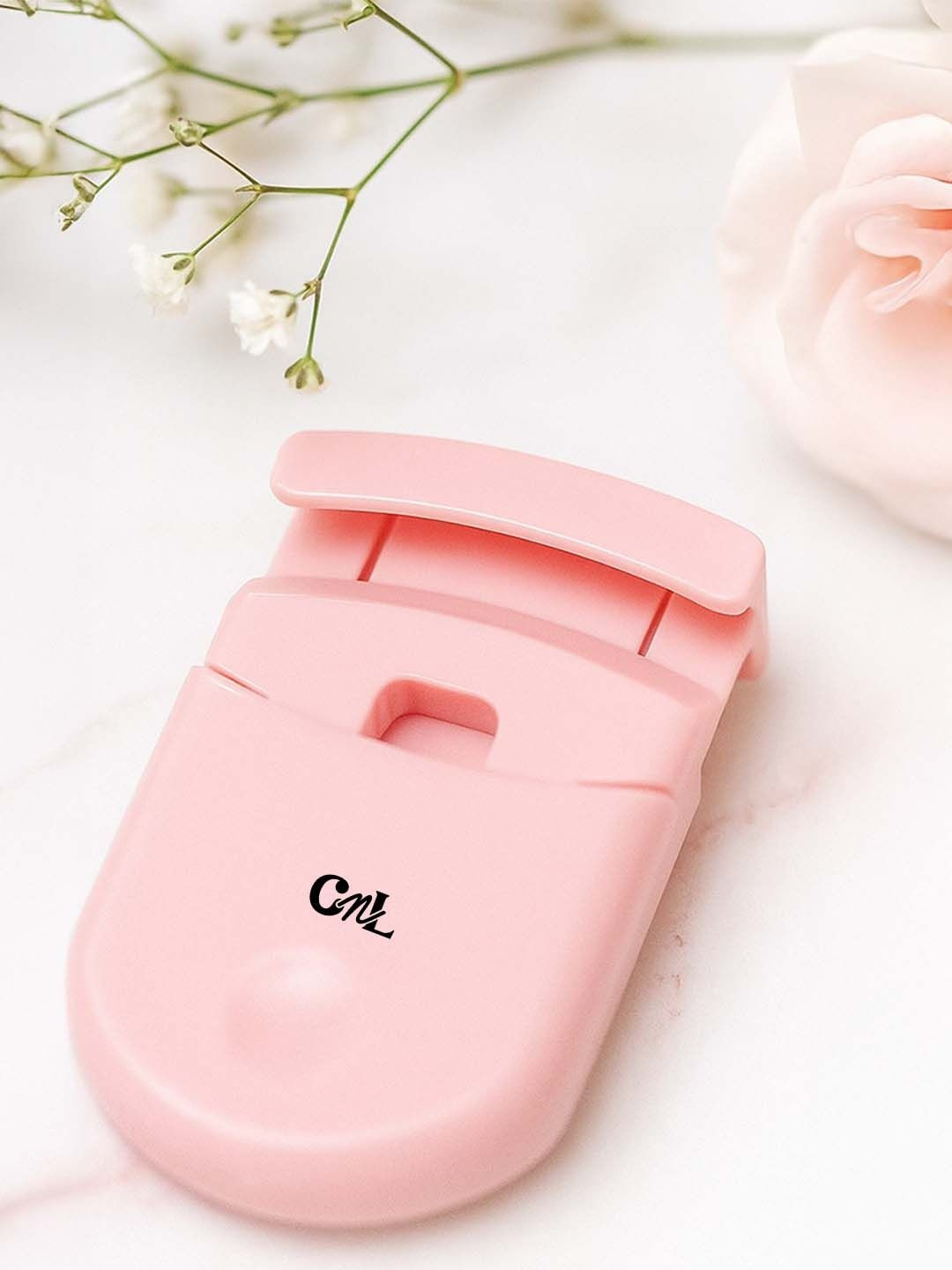 CUFFS N LASHES Soft Touch And Lightweight Purrfect Lift -P Mini Eyelash Curler