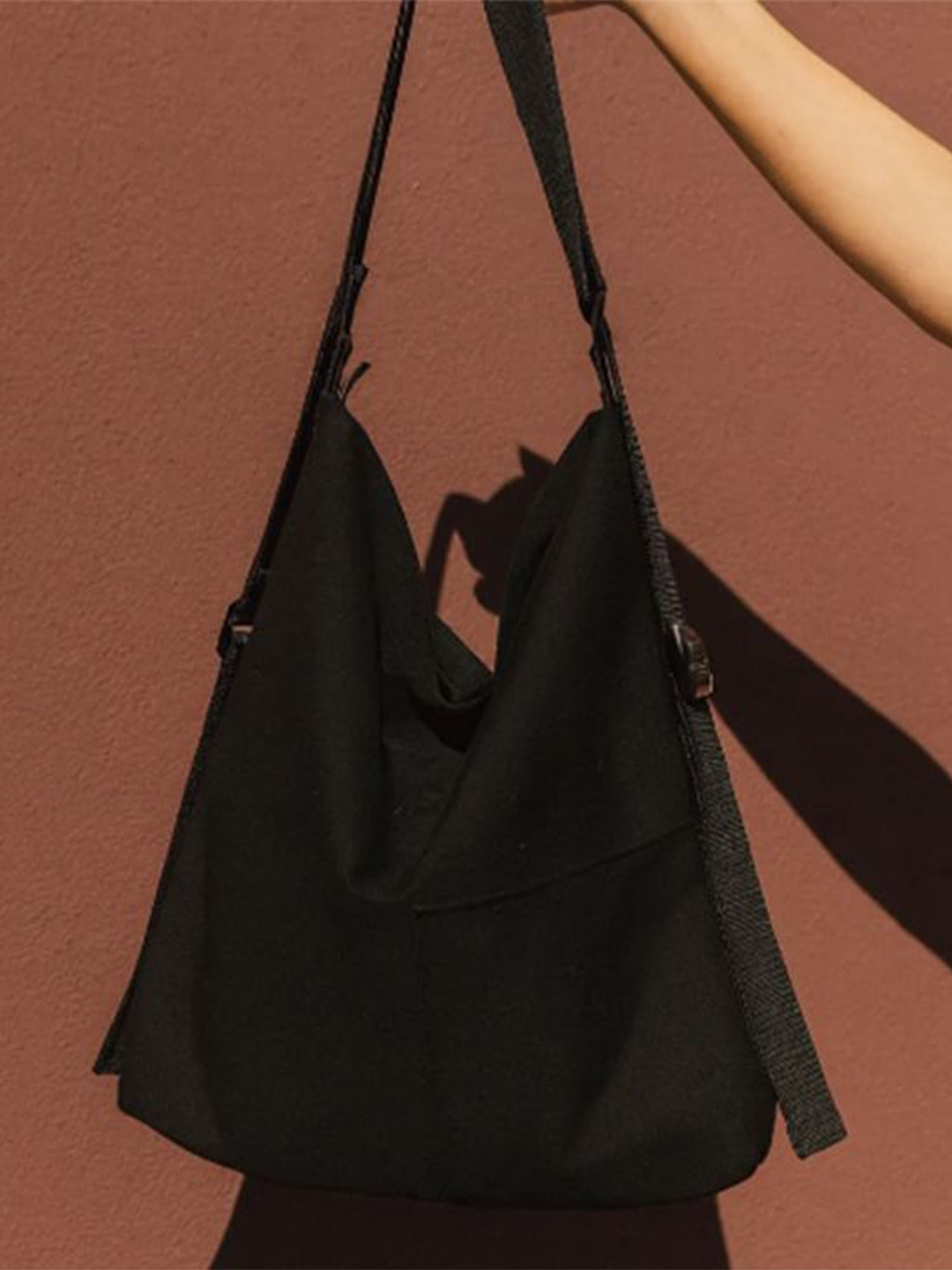 the sack co Leather Sling Bag