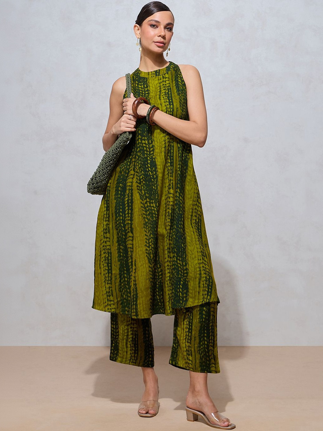 FLOWERVELLY Women Printed Pure Cotton Kurta with Pyjamas