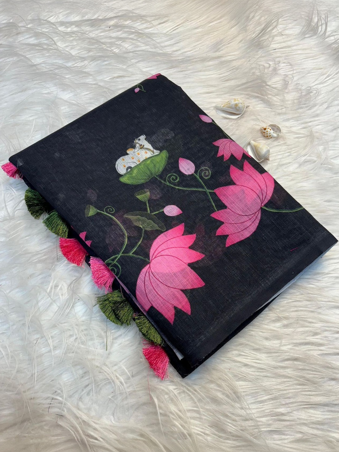 PERFECT STAR Floral Saree