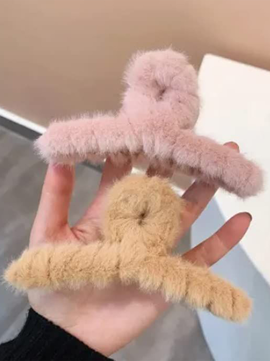 badodiya's Women Set of 5 Plush Barrettes Fur Grip Claw Clip Hair Accessory