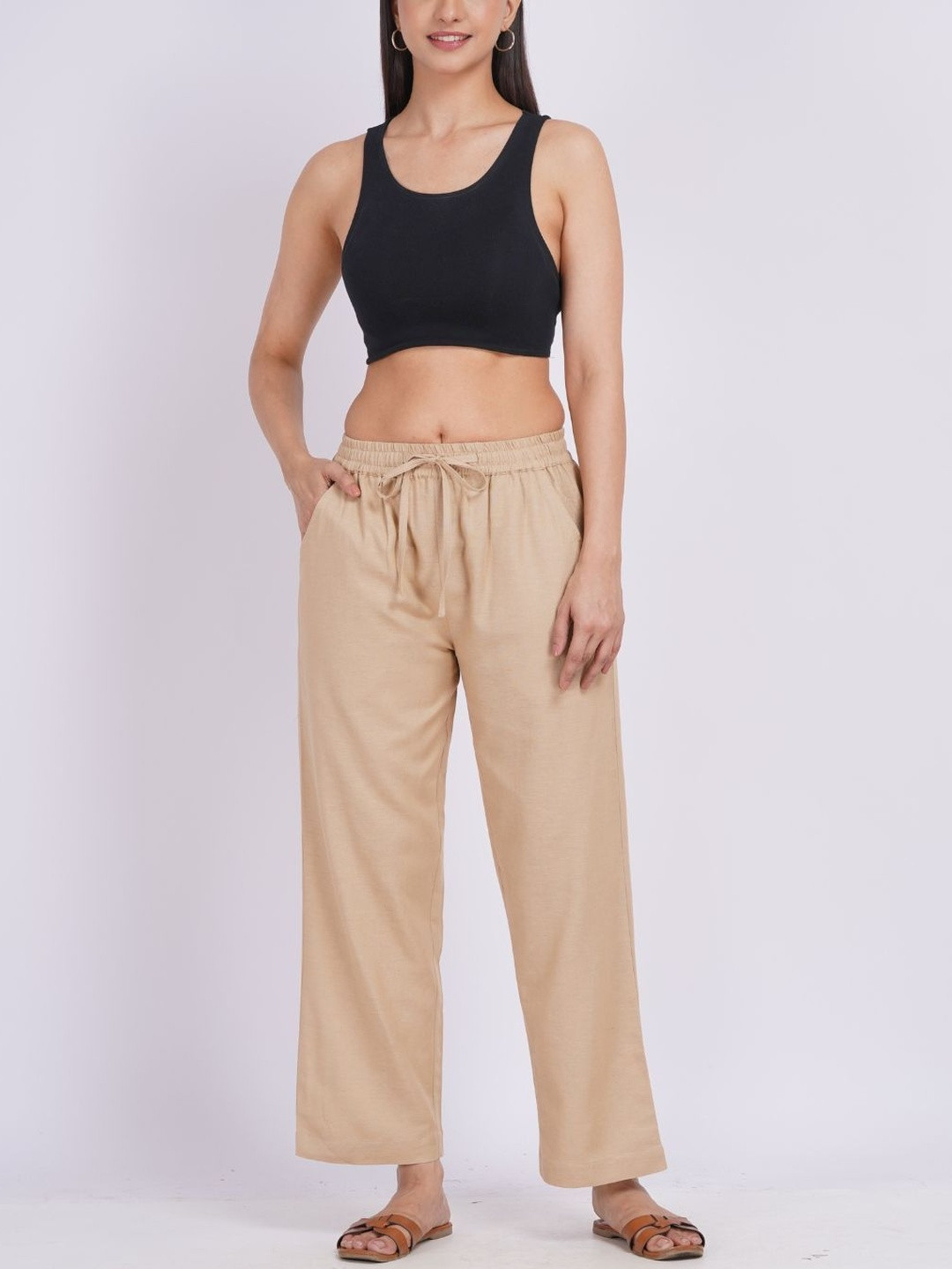 Minimul Women Mid-Rise Flat-Front Cotton Regular Trousers