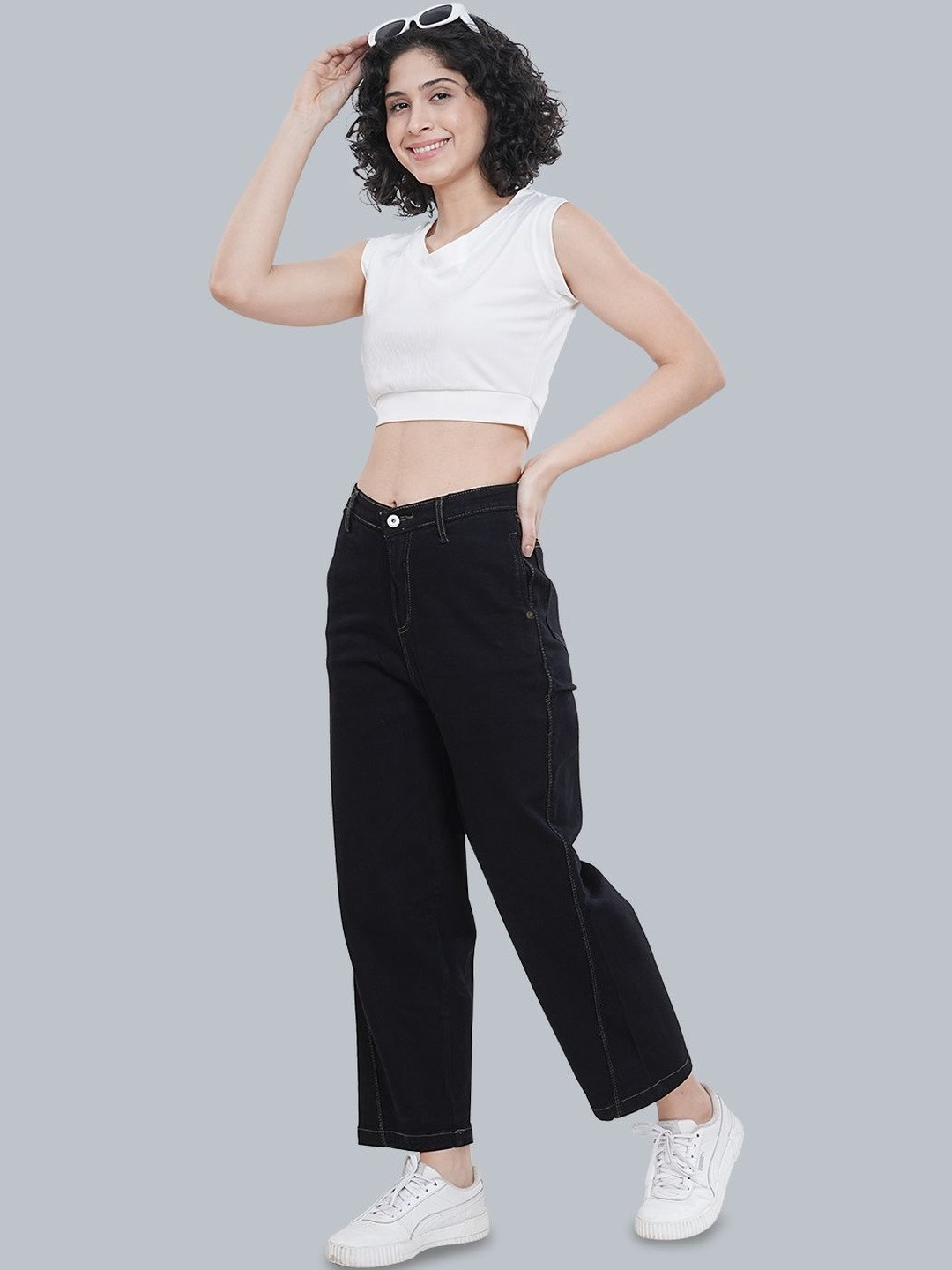 MM-21 Women Carrot Wide Leg Mid-Rise Light Fade Stretchable Jeans