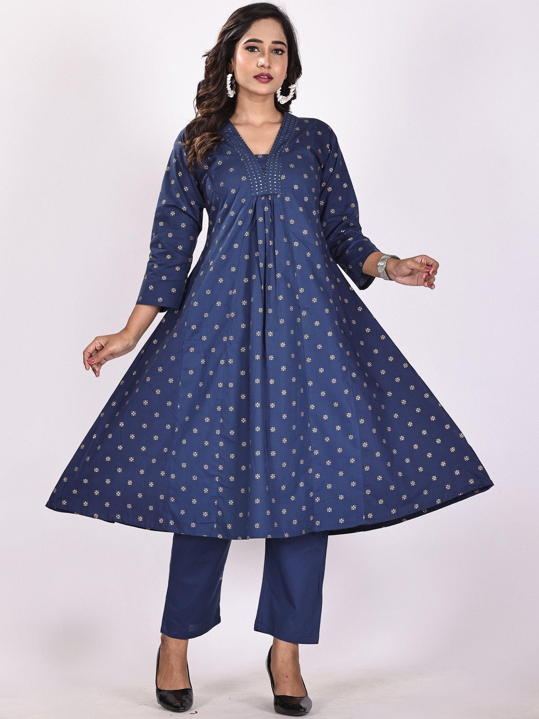 ROSHNI Floral Printed Panelled Thread Work Pure Cotton Anarkali Kurta With Trousers