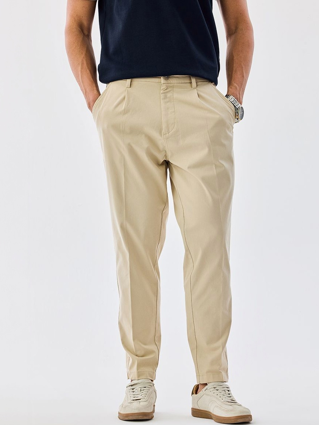 Snitch Men Flat-Front Mid-Rise Wrinkle Free Cotton Chinos Trouser
