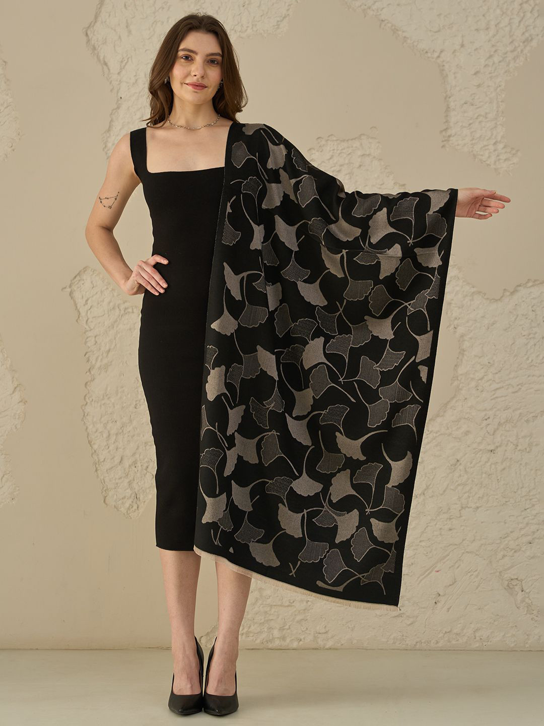 Knitkala Reversible Wool & Silk Woollen Stole