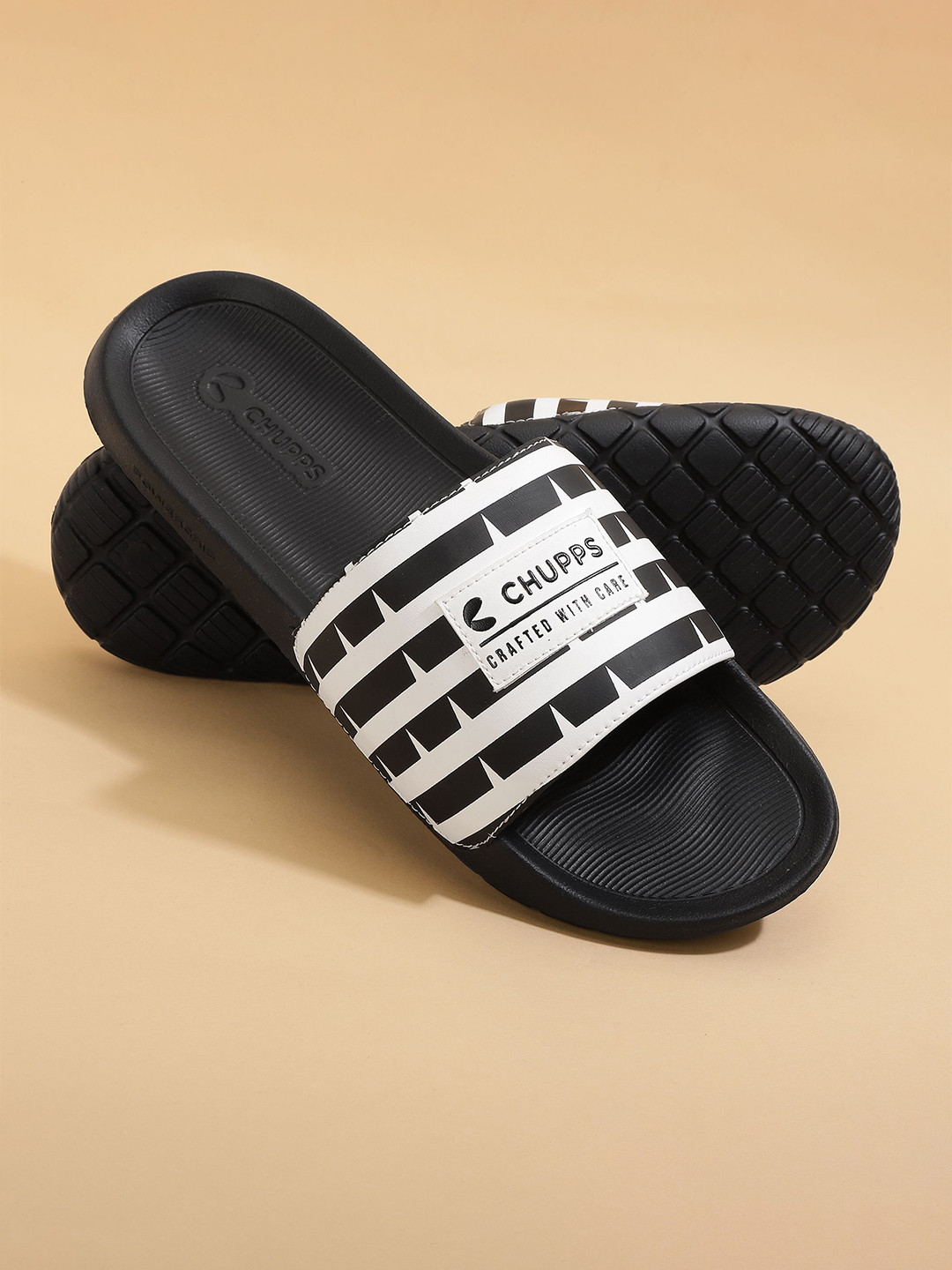 CHUPPS Notch Men Printed Slip-On Sliders