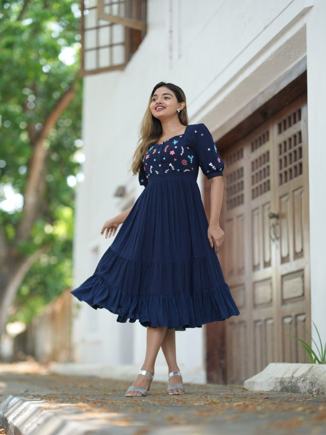 Sadhnazon Floral Embroidered Puff Sleeve Fit & Flare Midi Dress